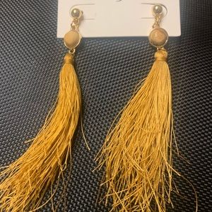 NWT Uncommon James earrings